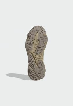 Adidas Originals OZWEEGO CELOX UNISEX - Trainers - Beige 16 Adidas Originals OZWEEGO CELOX UNISEX - Trainers - Beige -Adidas Originals Shop fab5fab5c6d3422e911bde0e04b2d66c