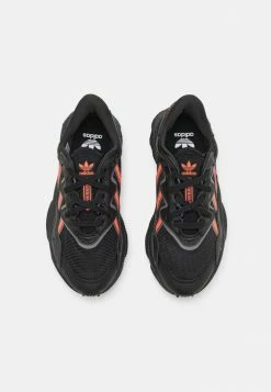 Adidas Originals OZWEEGO UNISEX - Trainers - Black -Adidas Originals Shop fca8a6b795c6452b9d5a62eacc1d0364