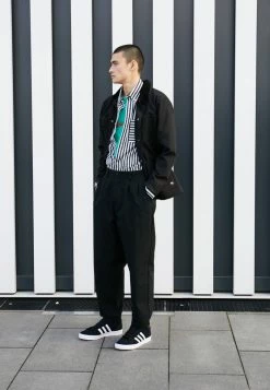 Adidas Originals BASKET PROFI UNISEX - High-top Trainers - Core Black/footwear White/gold Metallic -Adidas Originals Shop fda60cd39dc5470c824d504919b1dd10