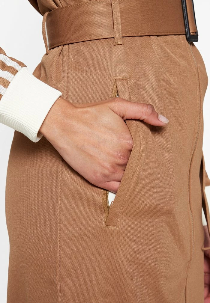 Adidas Originals TRACKTOP COAT 70S PACK - Classic Coat - Brown Desert 3 Adidas Originals TRACKTOP COAT 70S PACK - Classic Coat - Brown Desert - Image 3