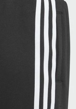 Adidas Originals ADICOLOR - Shorts - Black/white -Adidas Originals Shop fe39a22d14c044e6bea3d73183b69898