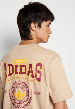 Adidas Originals LOOSE TEE - Print T-shirt - Magic Beige -Adidas Originals Shop ff91d9d11b4548b3b009a45ee6fdcd77